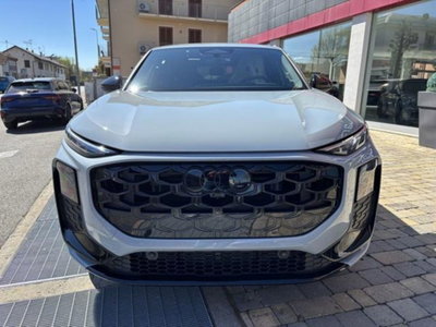 Audi Q3 Sportback 35 TDI quattro S tronic S line edition (2)