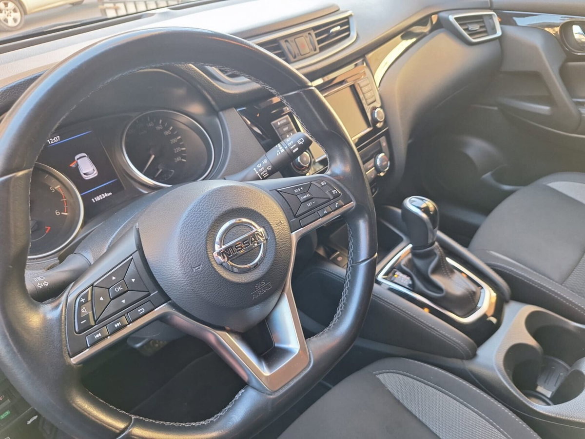 Nissan Qashqai 1.5 dCi 115 CV DCT N-Connecta (10)