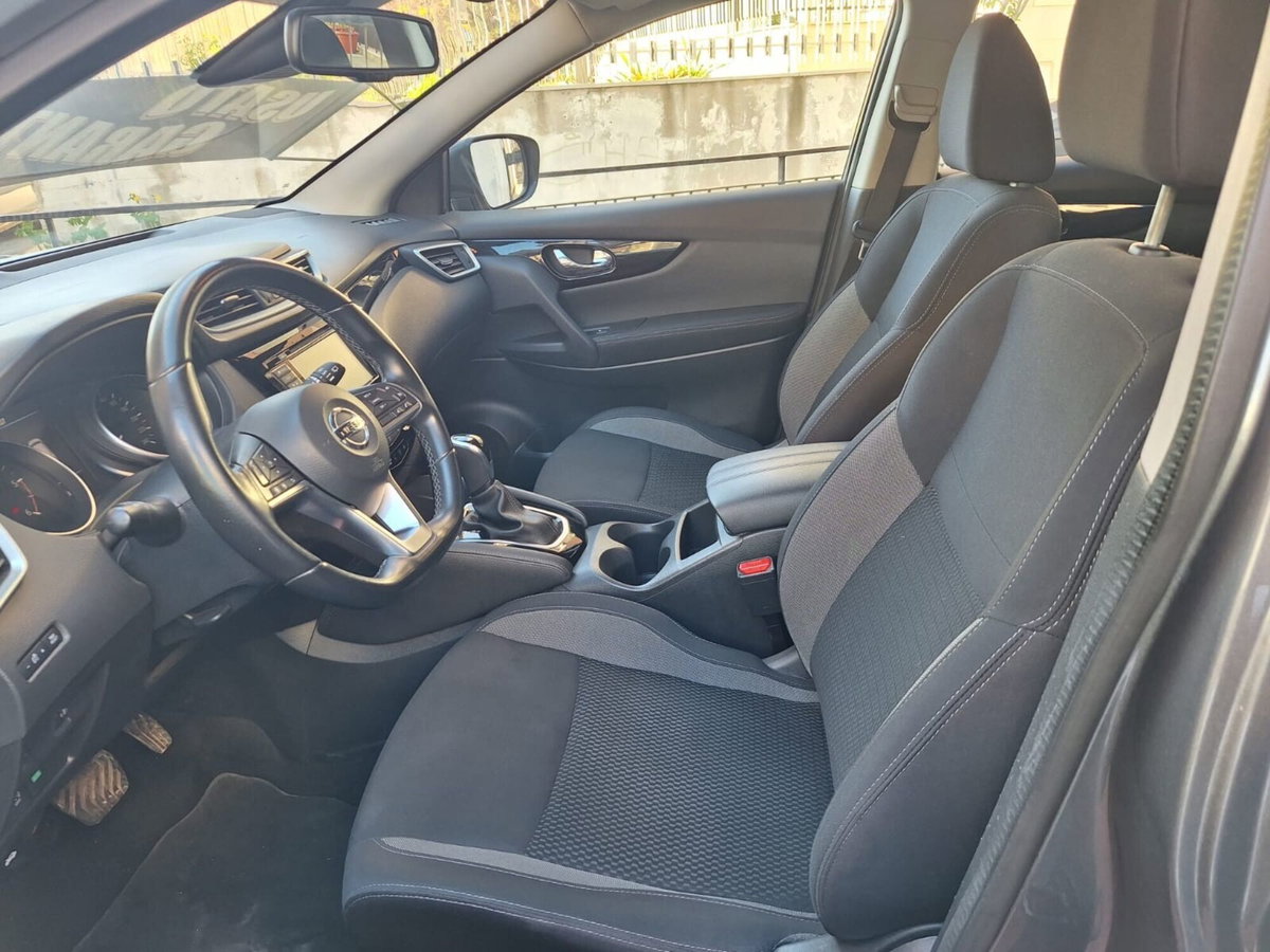Nissan Qashqai 1.5 dCi 115 CV DCT N-Connecta (9)