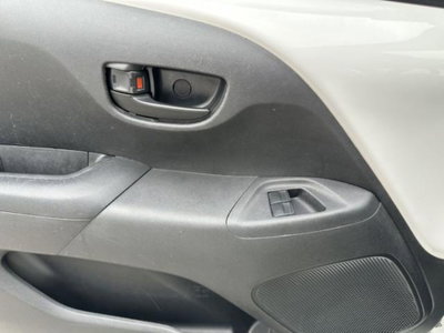 Peugeot 108 72 5 porte Active (9)