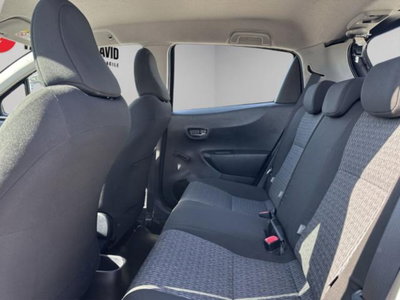 Toyota Yaris 1.D-4D 5 porte (13)