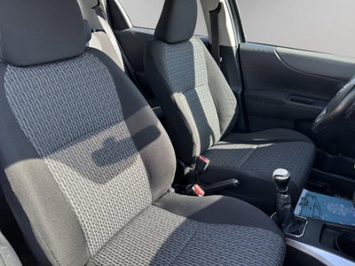 Toyota Yaris 1.D-4D 5 porte (16)