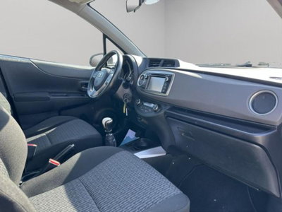 Toyota Yaris 1.D-4D 5 porte (17)