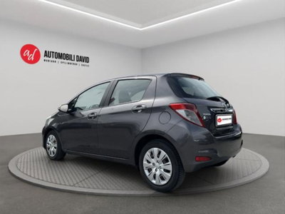 Toyota Yaris 1.D-4D 5 porte (3)