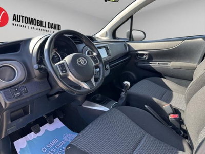Toyota Yaris 1.D-4D 5 porte (7)