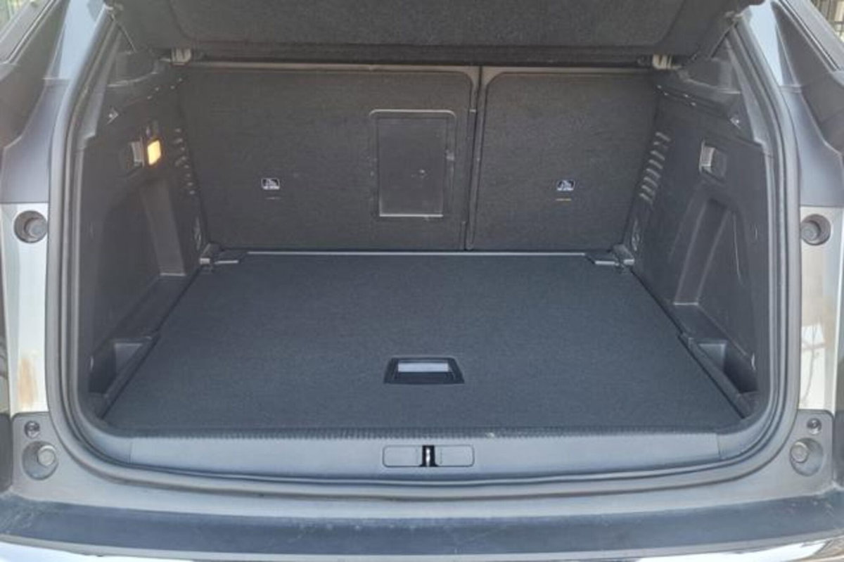 Peugeot 3008 BlueHDi 130 S&S EAT8 Allure Pack (12)