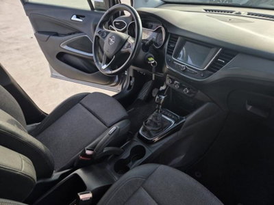 Opel Crossland 1.5 ECOTEC D 110 CV Start&Stop Elegance (11)