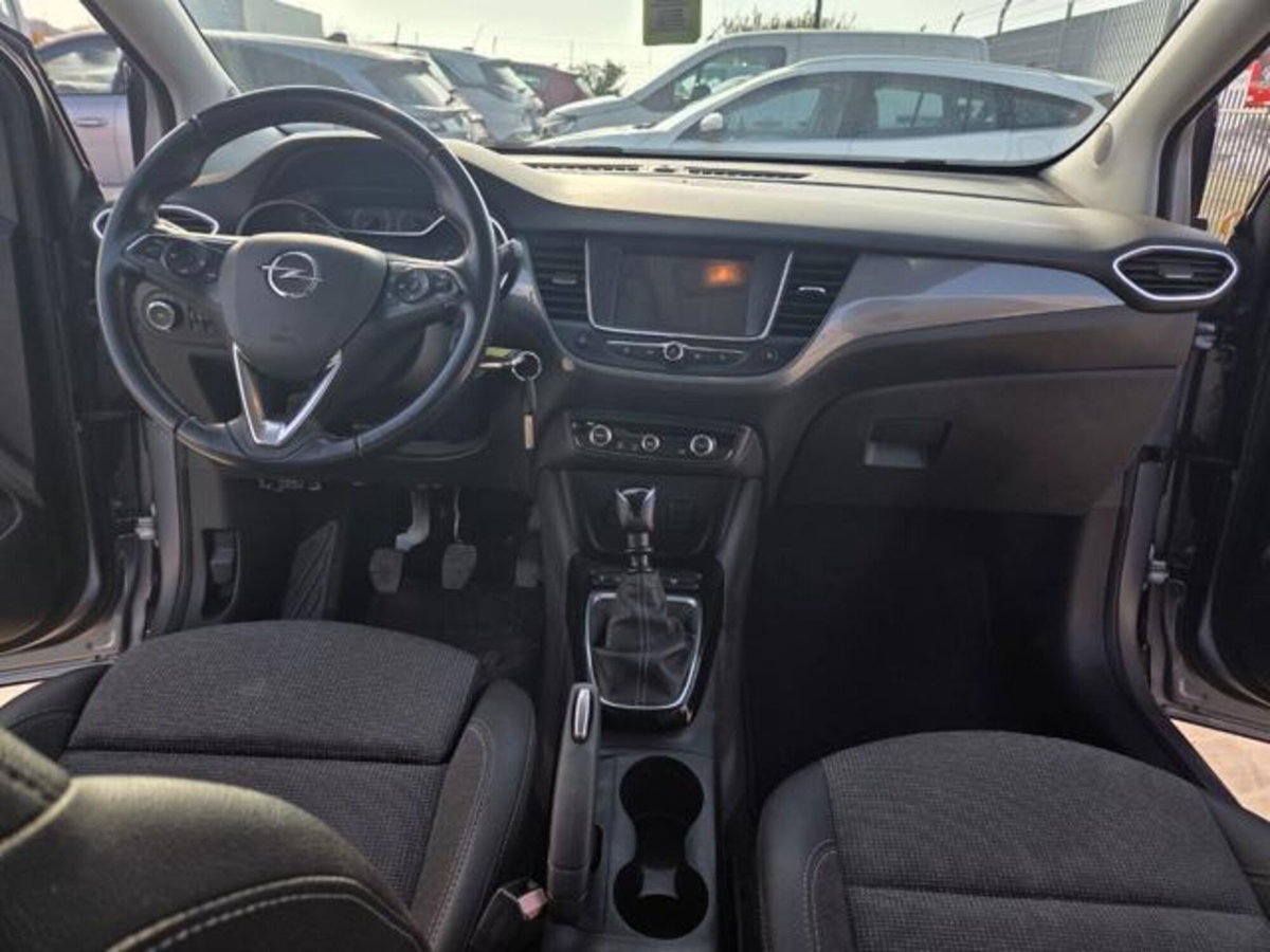 Opel Crossland 1.5 ECOTEC D 110 CV Start&Stop Elegance (12)