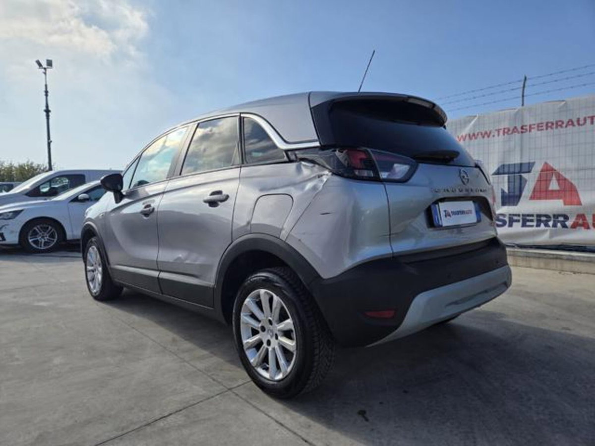 Opel Crossland 1.5 ECOTEC D 110 CV Start&Stop Elegance (3)