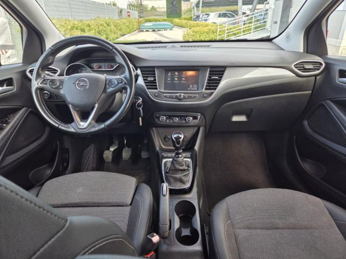 Opel Crossland 1.5 ECOTEC D 110 CV Start&Stop Elegance (9)