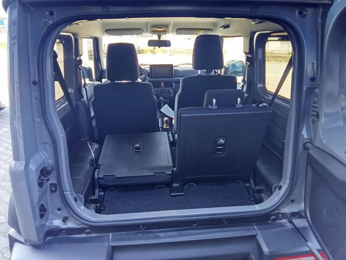 Suzuki Jimny 1.5 4AT Top (10)