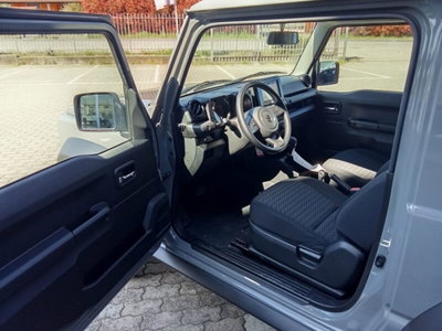 Suzuki Jimny 1.5 4AT Top (13)