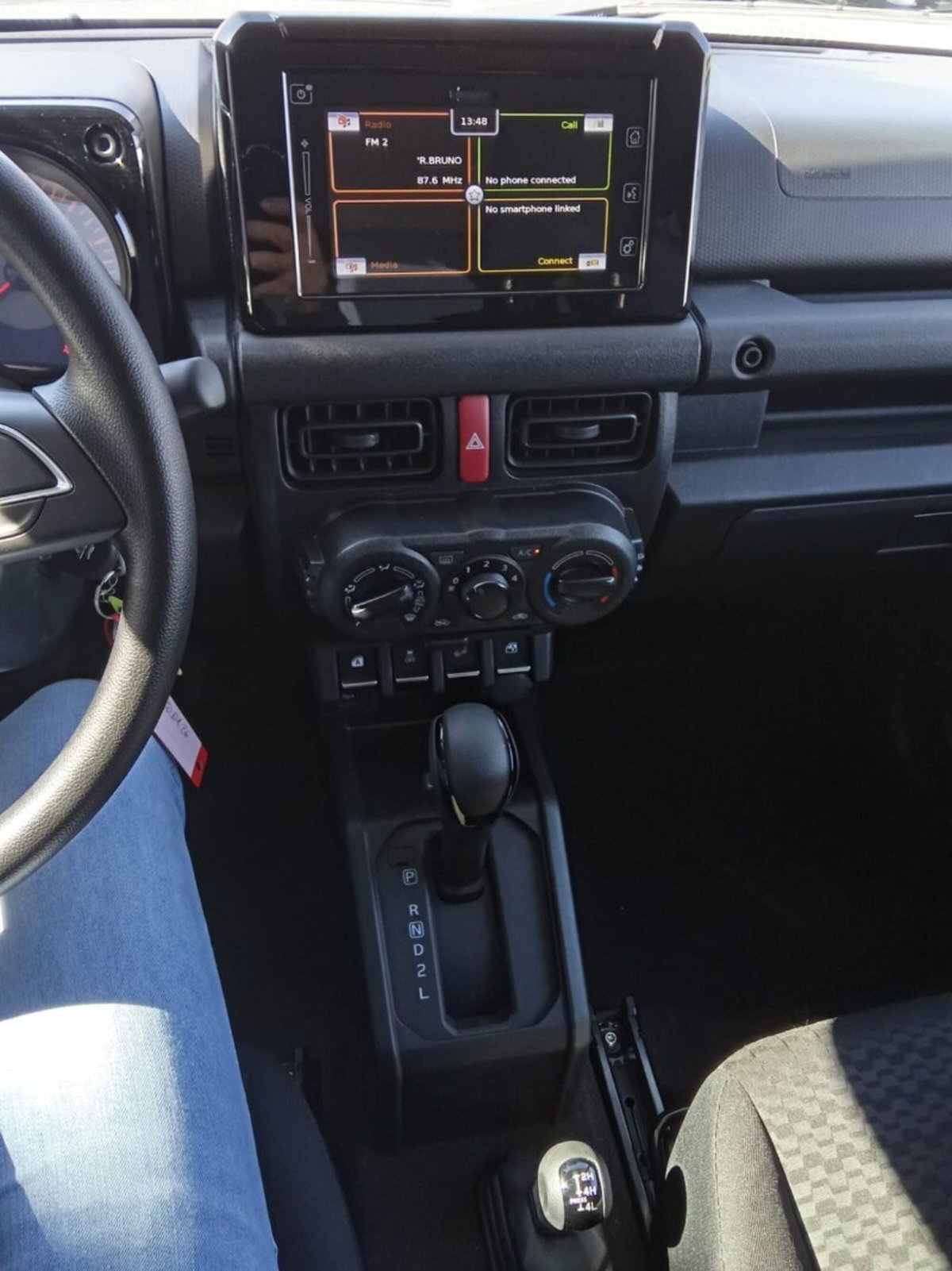 Suzuki Jimny 1.5 4AT Top (16)