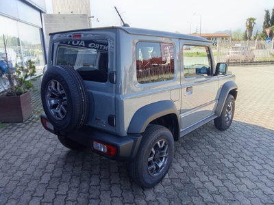Suzuki Jimny 1.5 4AT Top (3)