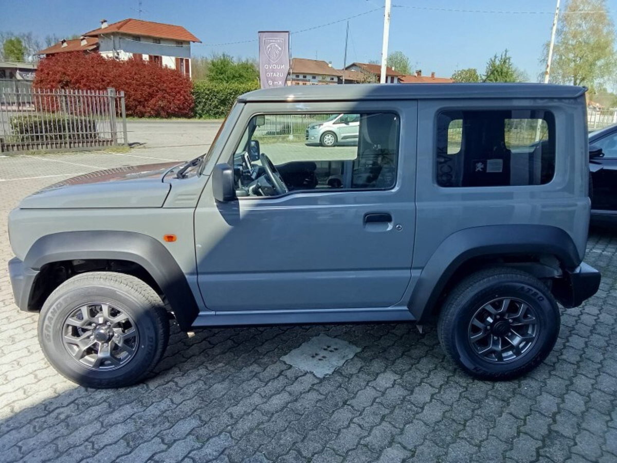 Suzuki Jimny 1.5 4AT Top (6)