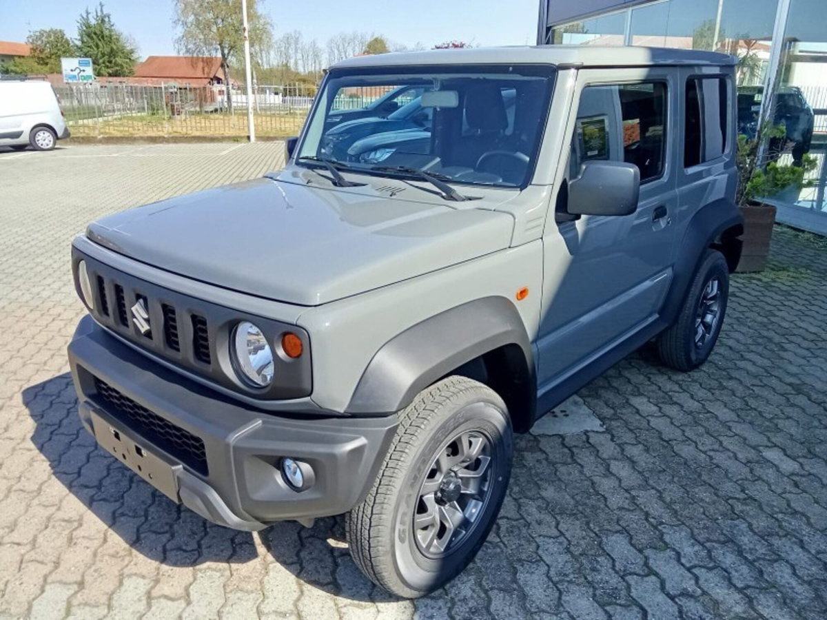 Suzuki Jimny 1.5 4AT Top (7)