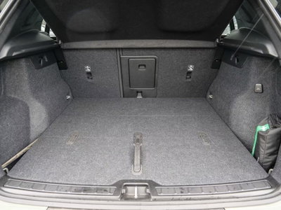 Volvo XC40 T2 automatico Core (13)