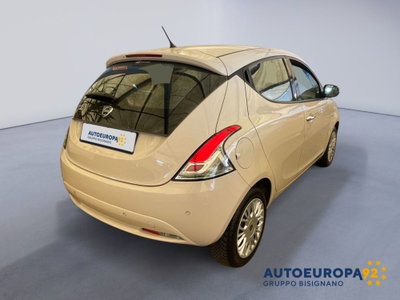 Lancia Ypsilon 1.2 69 CV 5 porte GPL Ecochic Gold (3)