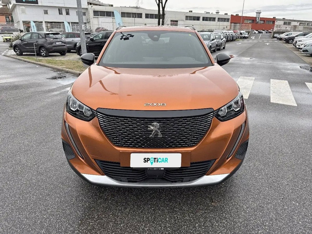 Peugeot 2008 PureTech 130 S&S EAT8 Allure Pack (5)