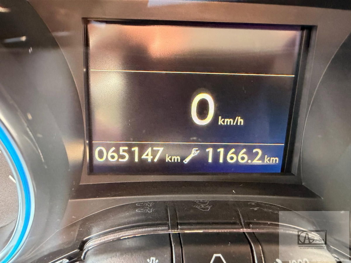 Peugeot 2008 1.2 puretech Allure s&s 130cv eat8 (12)