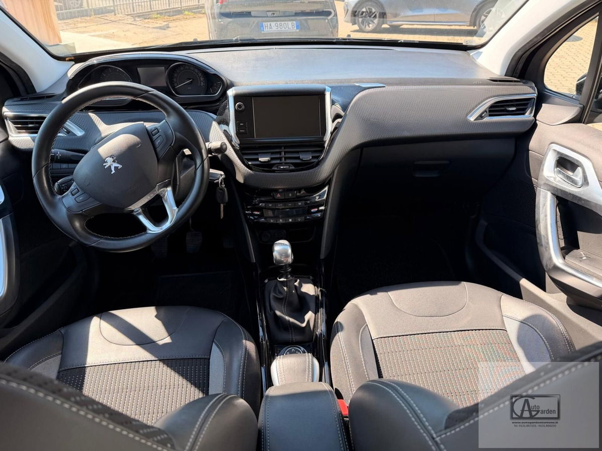 Peugeot 2008 1.2 puretech Allure s&s 130cv eat8 (15)
