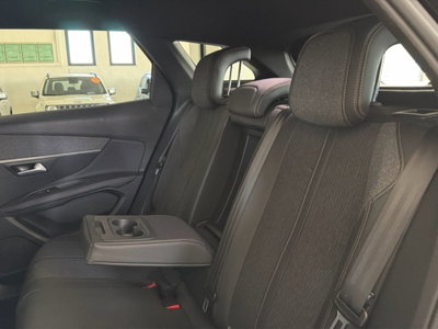 Peugeot 3008 BlueHDi 130 S&S EAT8 GT Line (8)