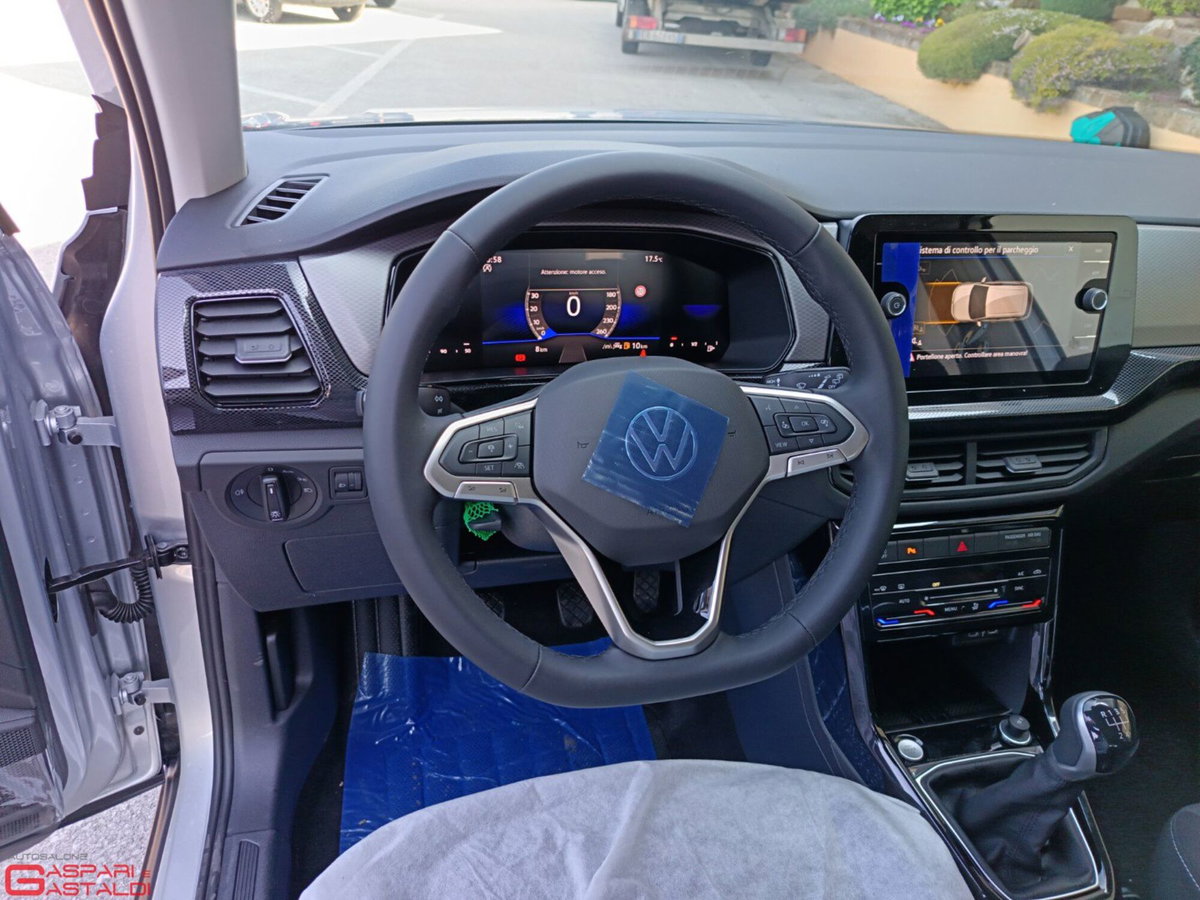 Volkswagen T-Cross 1.0 tsi Edition 95cv (11)