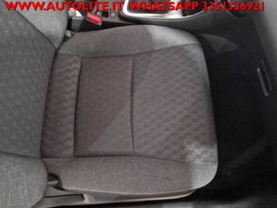 Toyota Yaris 1.5 Hybrid 5 porte Energy (12)