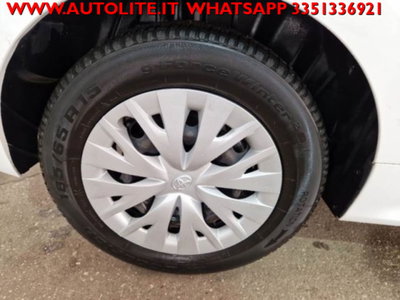 Toyota Yaris 1.5 Hybrid 5 porte Energy (15)