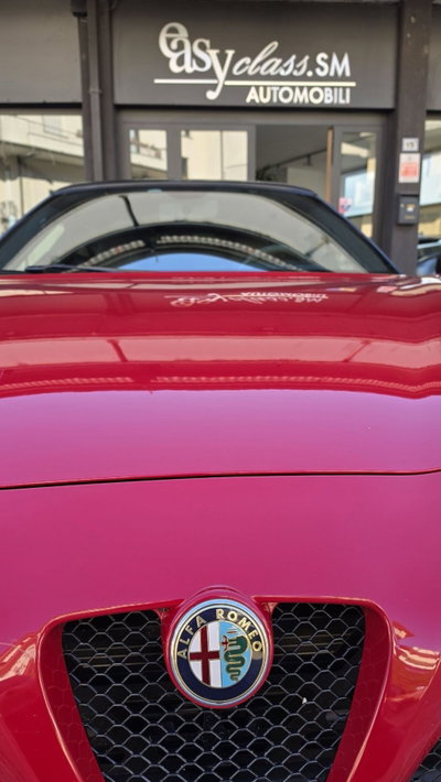 Alfa Romeo 4C Coupé 4C 1750 TBi (10)