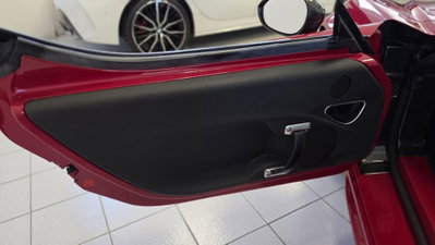 Alfa Romeo 4C Coupé 4C 1750 TBi (18)