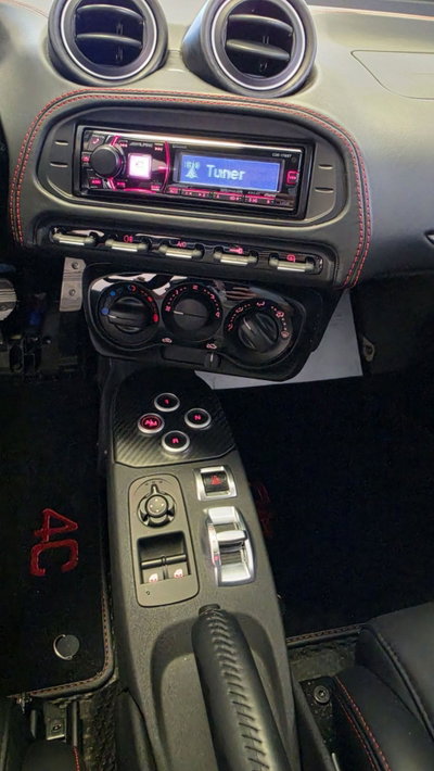 Alfa Romeo 4C Coupé 4C 1750 TBi (19)