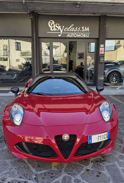 Alfa Romeo 4C Coupé 4C 1750 TBi (2)