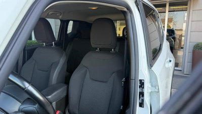 Jeep Renegade 1.6 Mjt 120 CV Night Eagle (17)