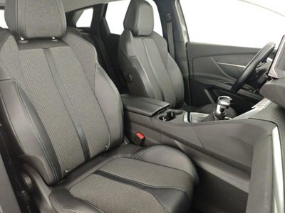 Peugeot 3008 PureTech Turbo 130 S&S Allure Pack (12)