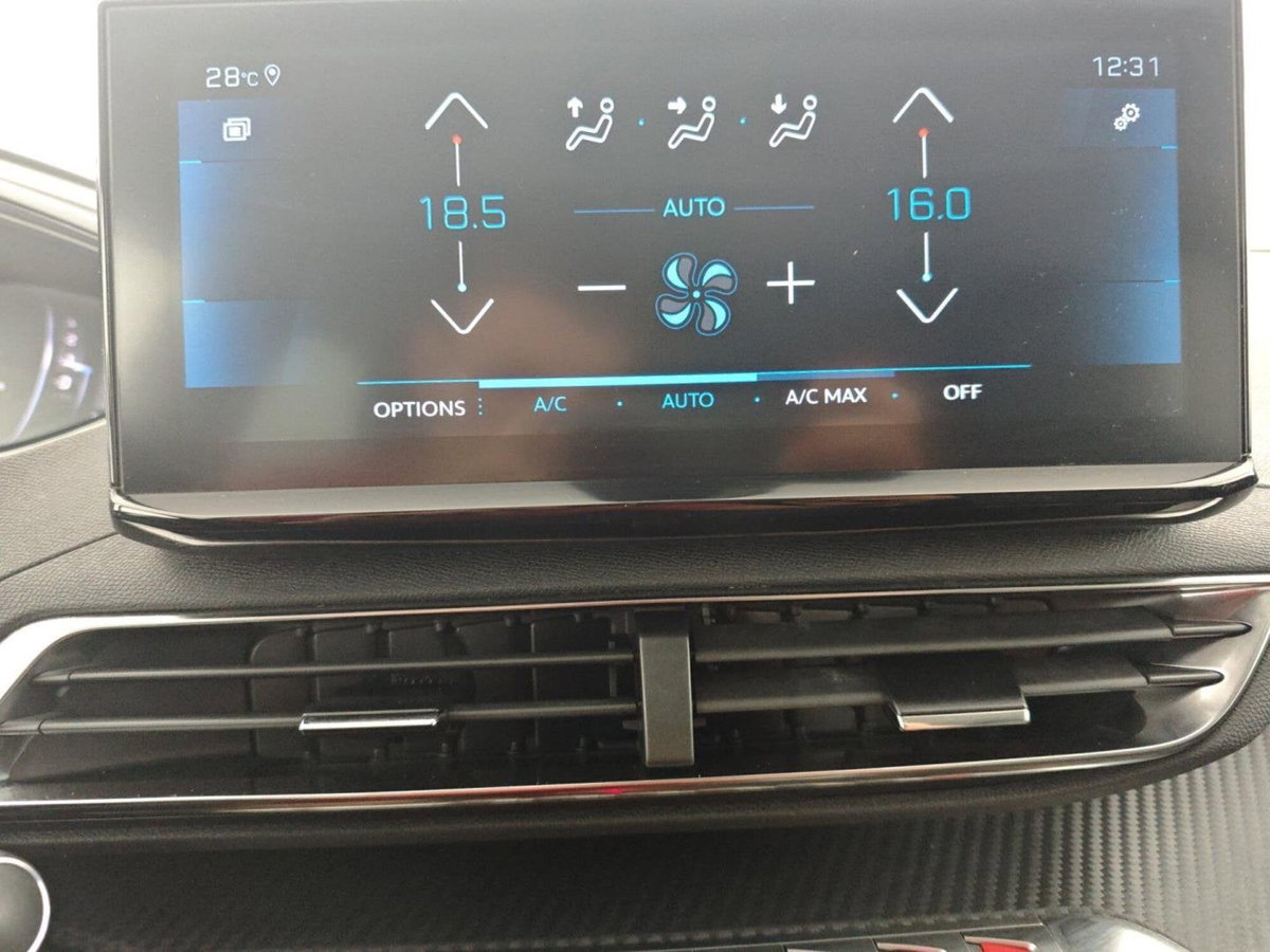 Peugeot 3008 PureTech Turbo 130 S&S Allure Pack (14)