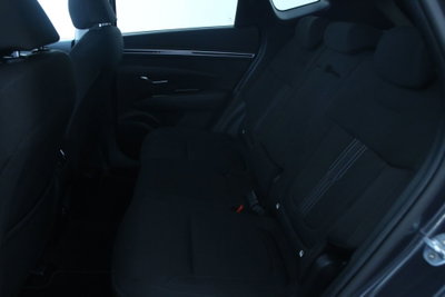 Hyundai Tucson 1.6 crdi 48V Xline 2wd dct (8)