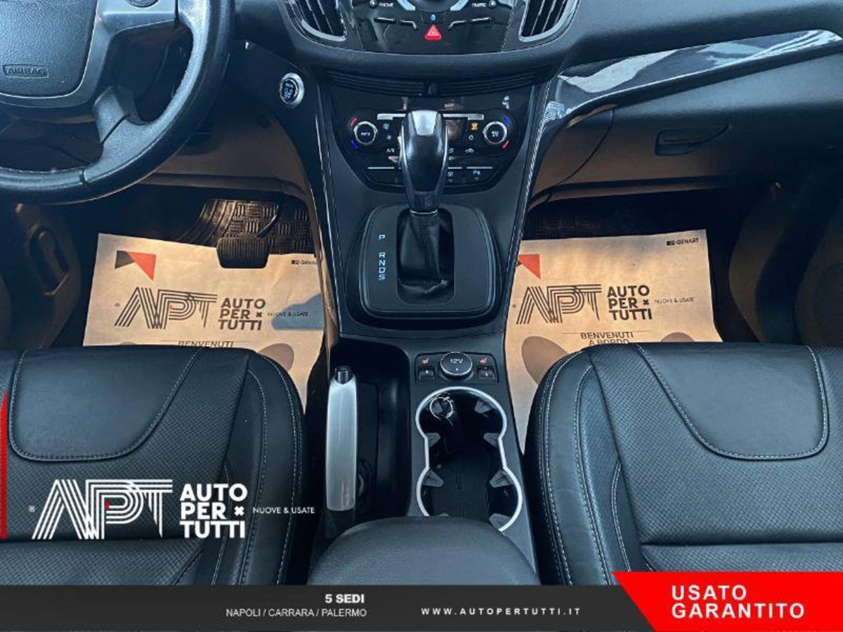 Ford Kuga 2.0 TDCI 163 CV 4WD Powershift Titanium X (10)