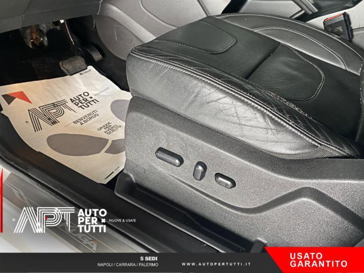 Ford Kuga 2.0 TDCI 163 CV 4WD Powershift Titanium X (17)