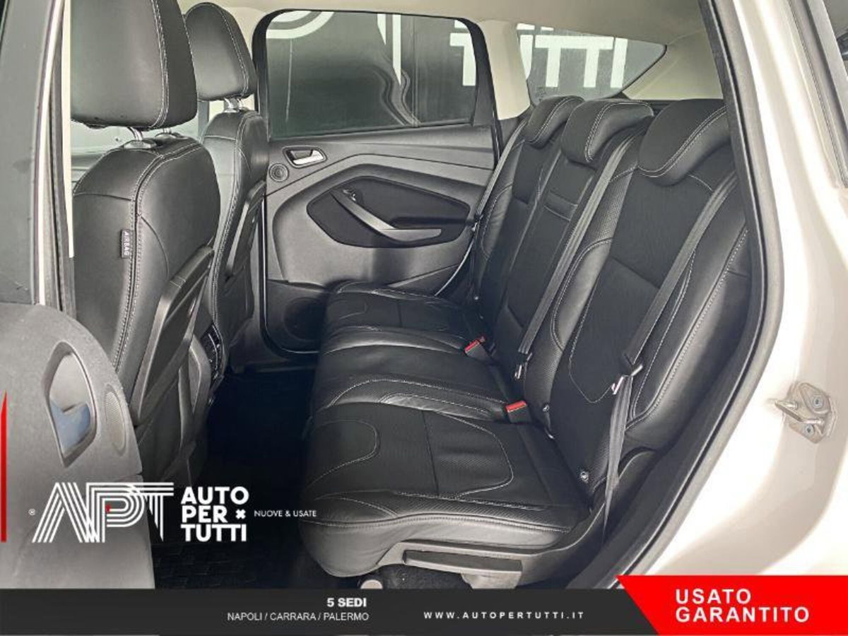 Ford Kuga 2.0 TDCI 163 CV 4WD Powershift Titanium X (18)
