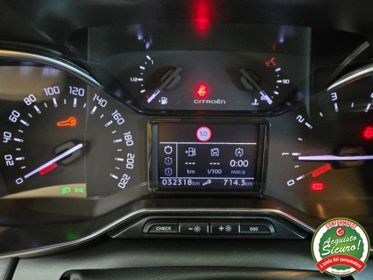 Citroen C3 Aircross 1.2 puretech Plus s&s 110cv (11)