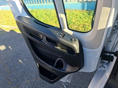 Fiat Ducato Furgone Vetrato 33 LH2 2.2 mjt3 140cv  serie 8 (18)
