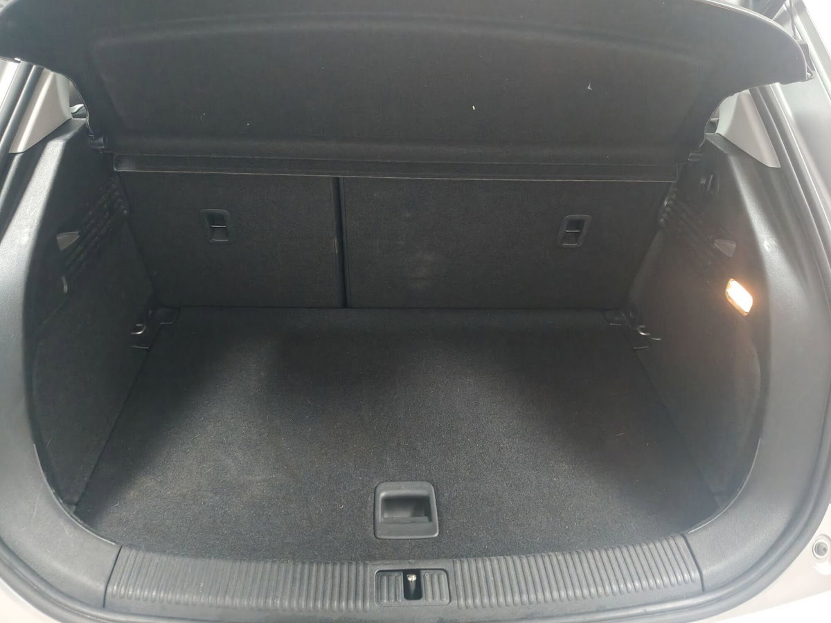 Audi A1 1.6 TDI S tronic Ambition (20)