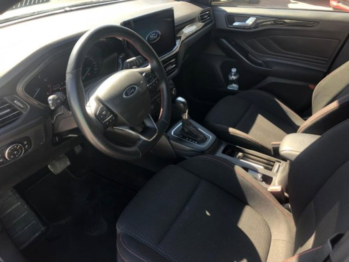 Ford Focus Station Wagon 1.0 EcoBoost Hybrid 125 CV Powershift SW ST-Line Style (10)