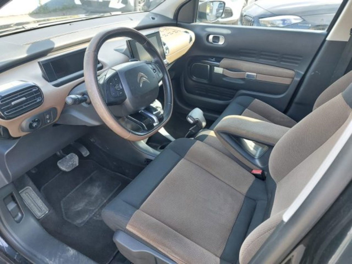 Citroen C4 Cactus BlueHDi 100 S&S ETG6 Shine (10)