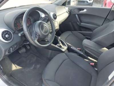 Audi A1 Sportback 1.6 TDI S tronic S line edition plus (10)