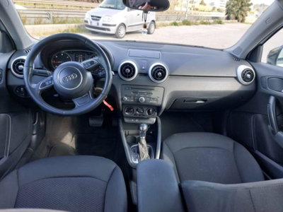 Audi A1 Sportback 1.6 TDI S tronic S line edition plus (9)