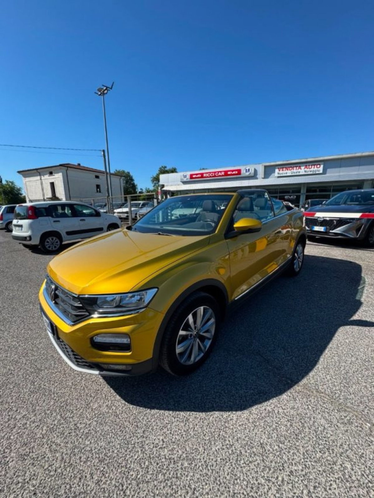 Volkswagen T-Roc Cabrio 1.0 TSI Style (2)