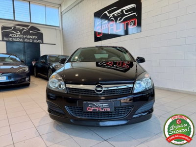 Opel Astra GTC 1.4 16V Twinport 3 porte Cosmo (2)