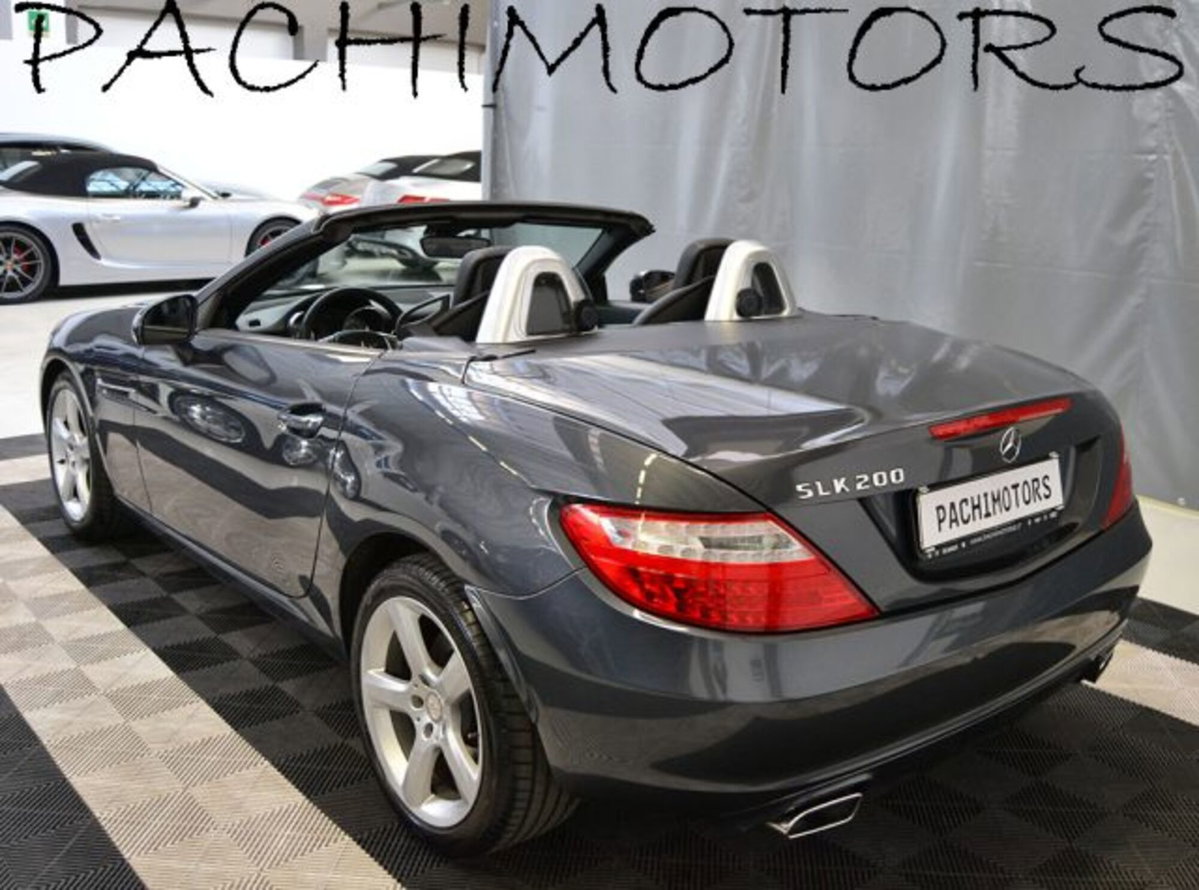 Mercedes-Benz SLK 200 CGI Sport (14)